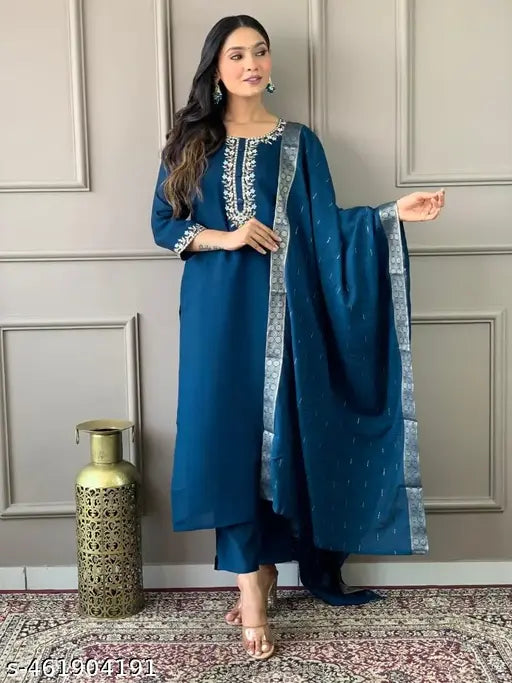 Viscose Chanderi Kurta with Plain Bottom & Cotton Jacquard Dupatta