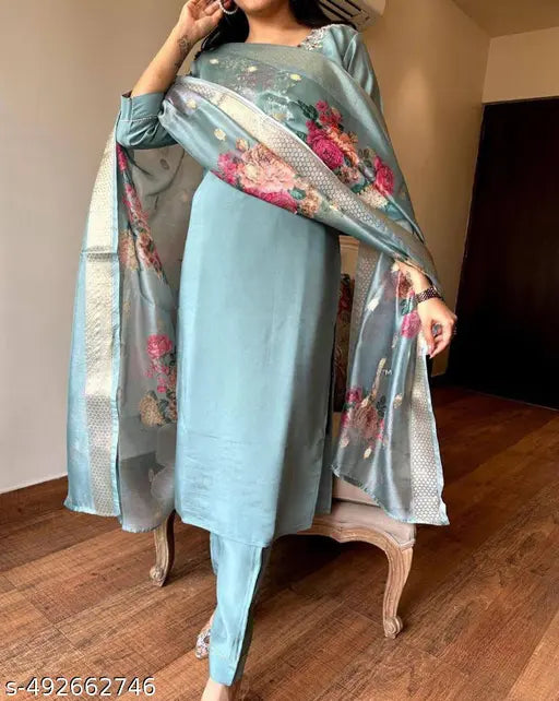 Kashvi Fashionable Kurtis