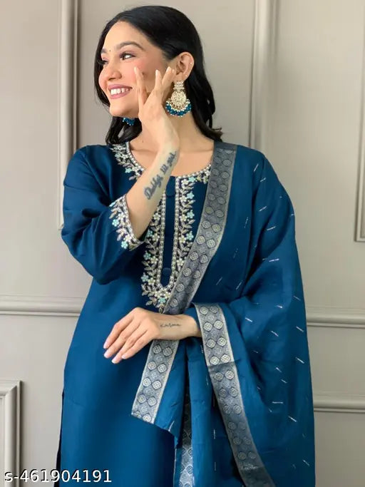 Viscose Chanderi Kurta with Plain Bottom & Cotton Jacquard Dupatta